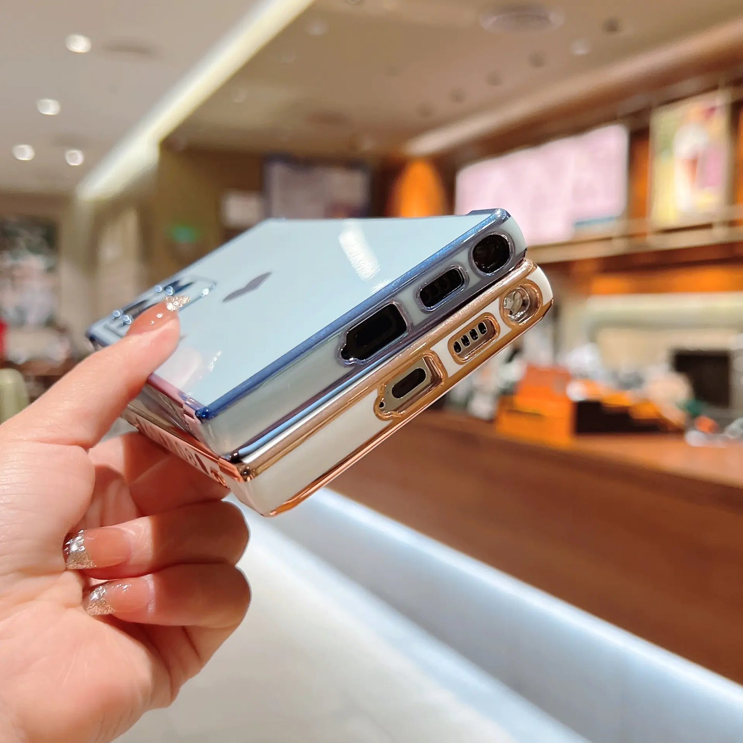 Coque de téléphone en silicone de luxe en forme de cœur pour Galaxy S22